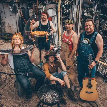 Steve 'n' Seagulls @ Werk, Backstage