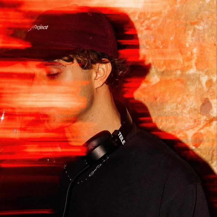 Babylon Paris x Lio Mykonos w / DEL CAMPO