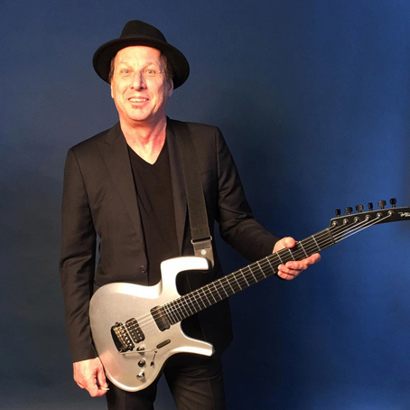 Adrian Belew @ Eventim Apollo
