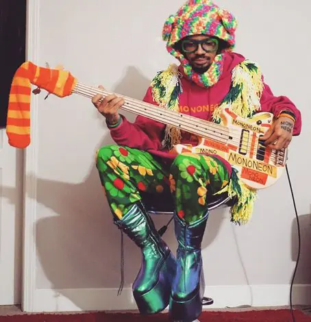 MonoNeon @ Piazzale Castello