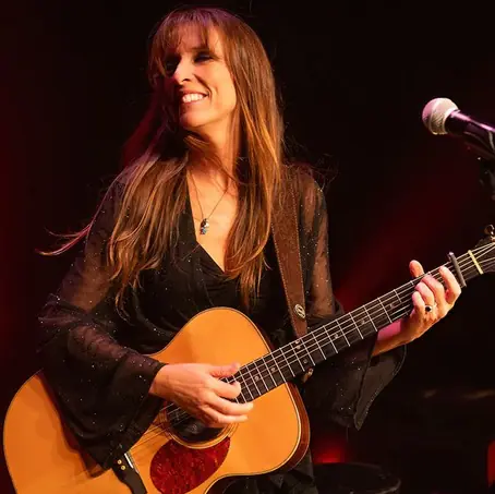 Lynda Lemay @ Le Cepac Silo