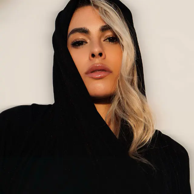 Aida Arko, Negitiv